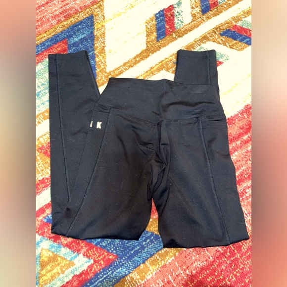 NWOT- PINK Leggings - Picture 2 of 2